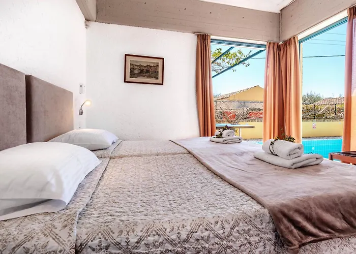 - Zante Villa *